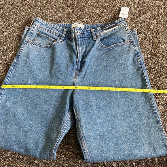 Abercrombie & Fitch, curve love jeans Straight-Leg Women’s Jeans size:32 - Picture 7 of 16
